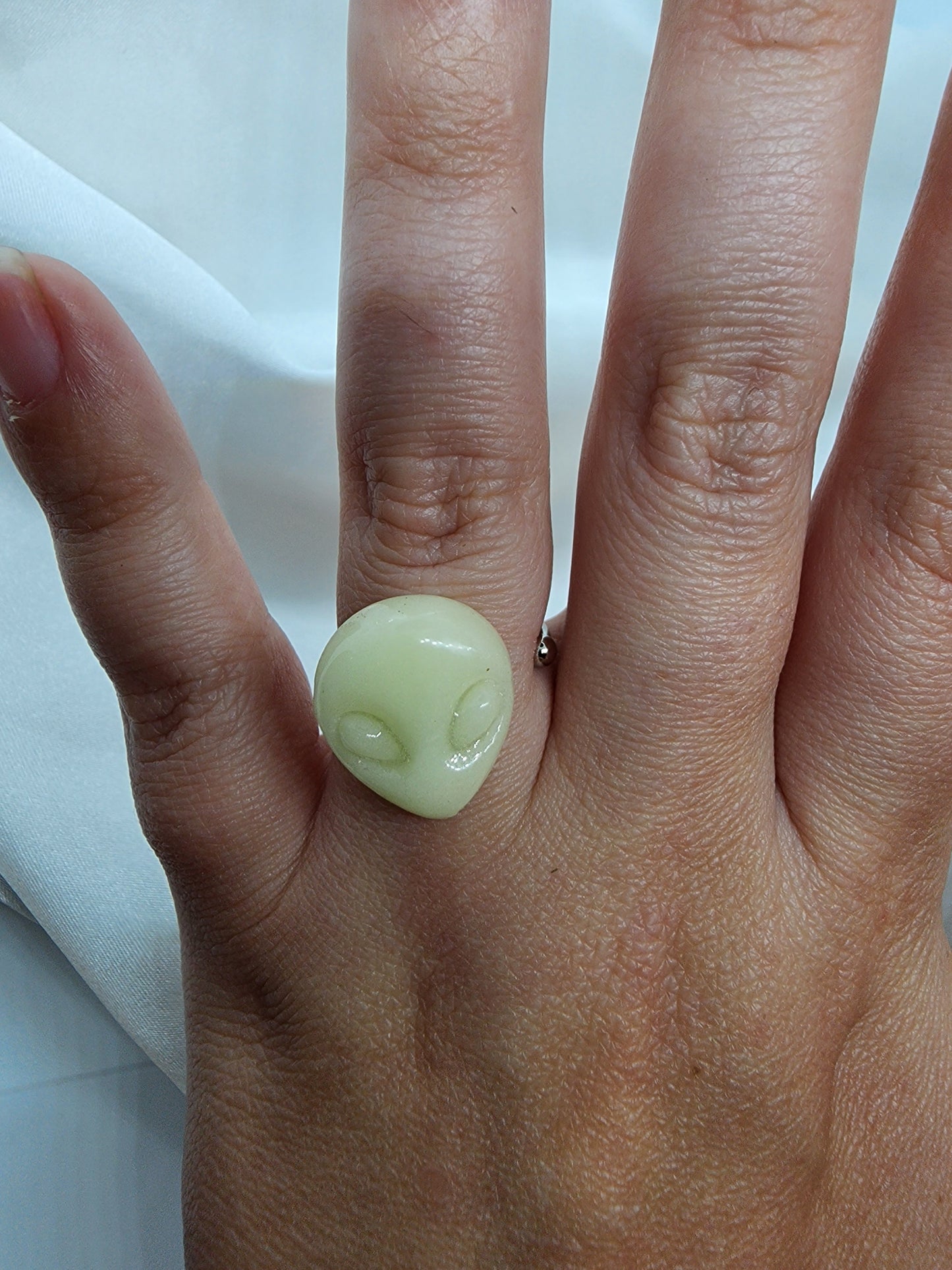 Alien Glow in the Dark Ring