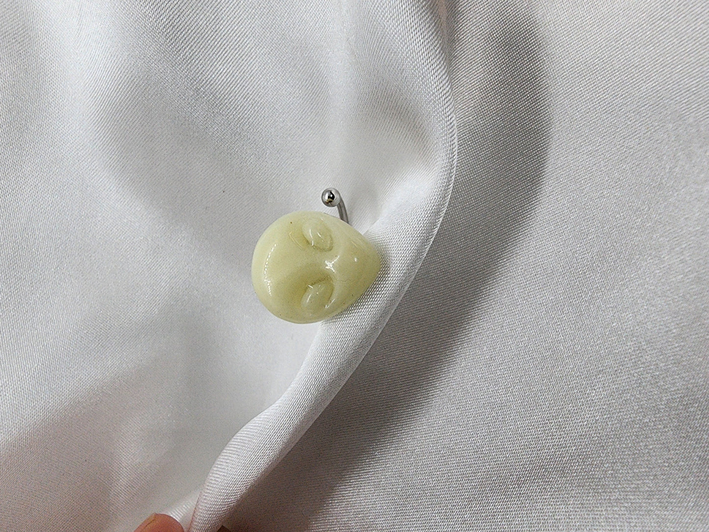 Alien Glow in the Dark Ring