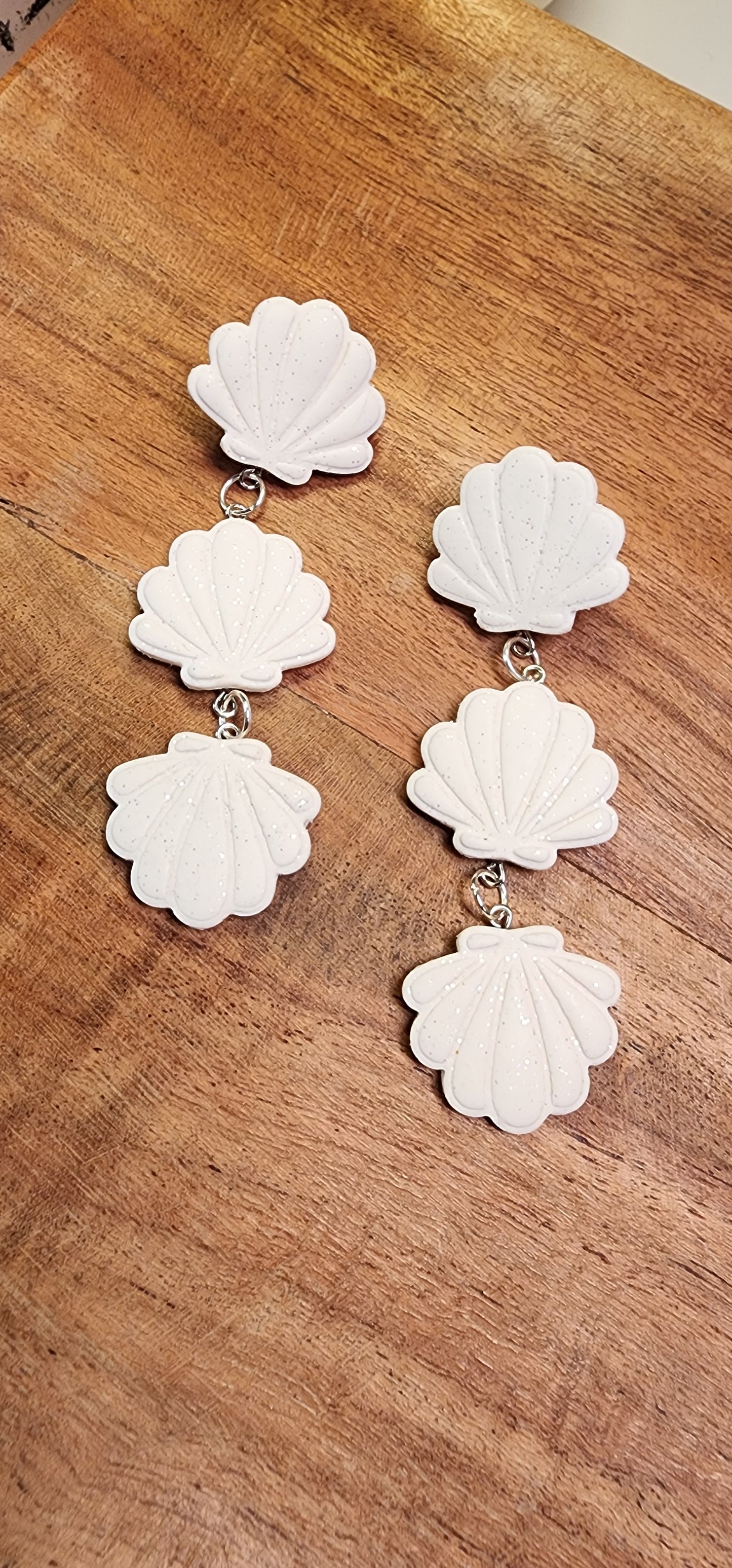 Seashell Earrings Glittery White