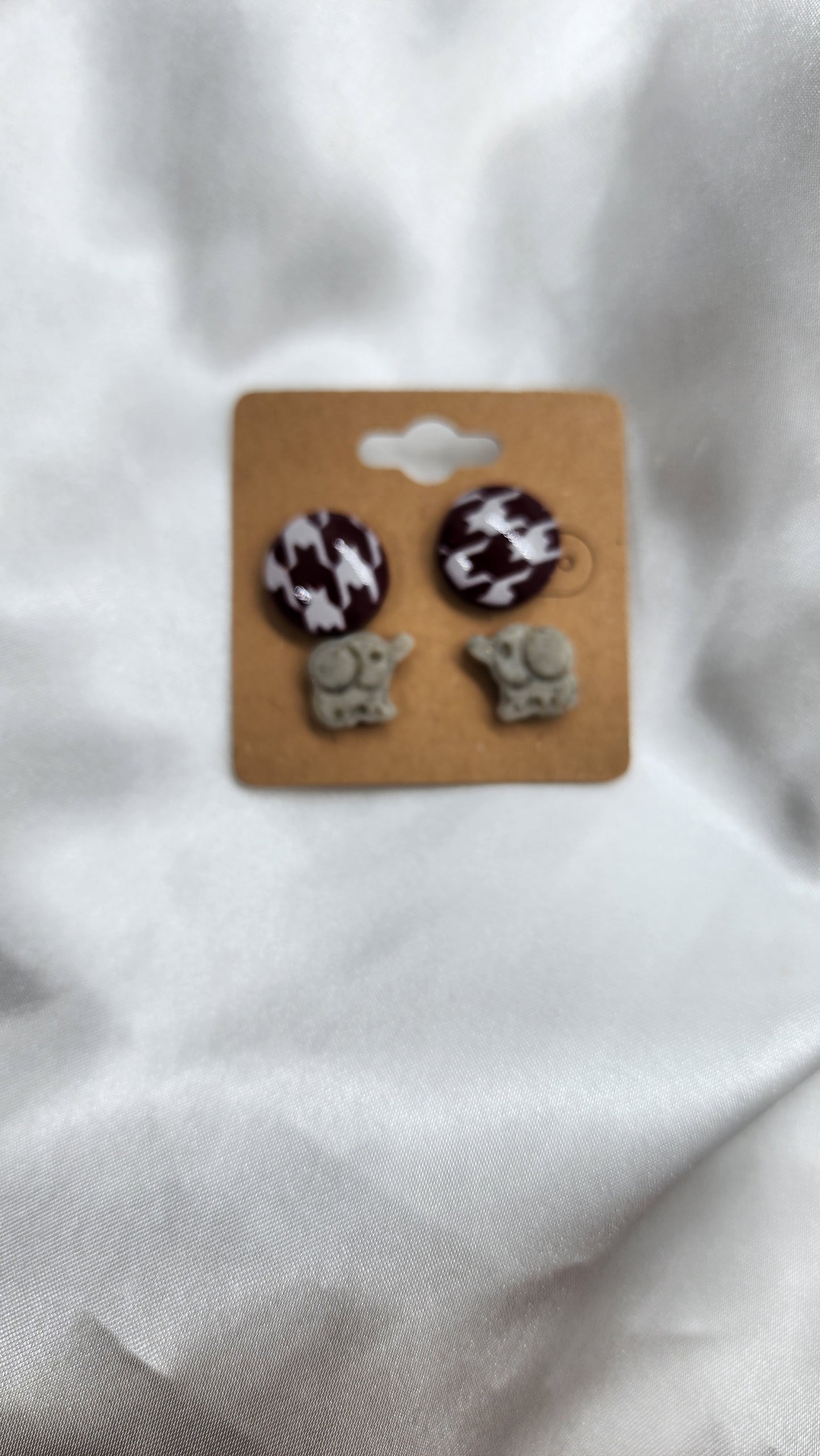 Houndstooth and Elephants Stud pack hypoallergenic