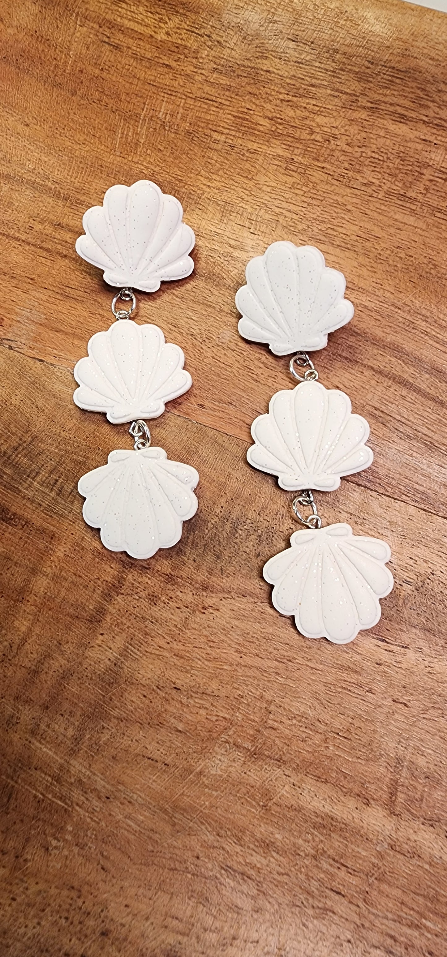 Seashell Earrings Glittery White