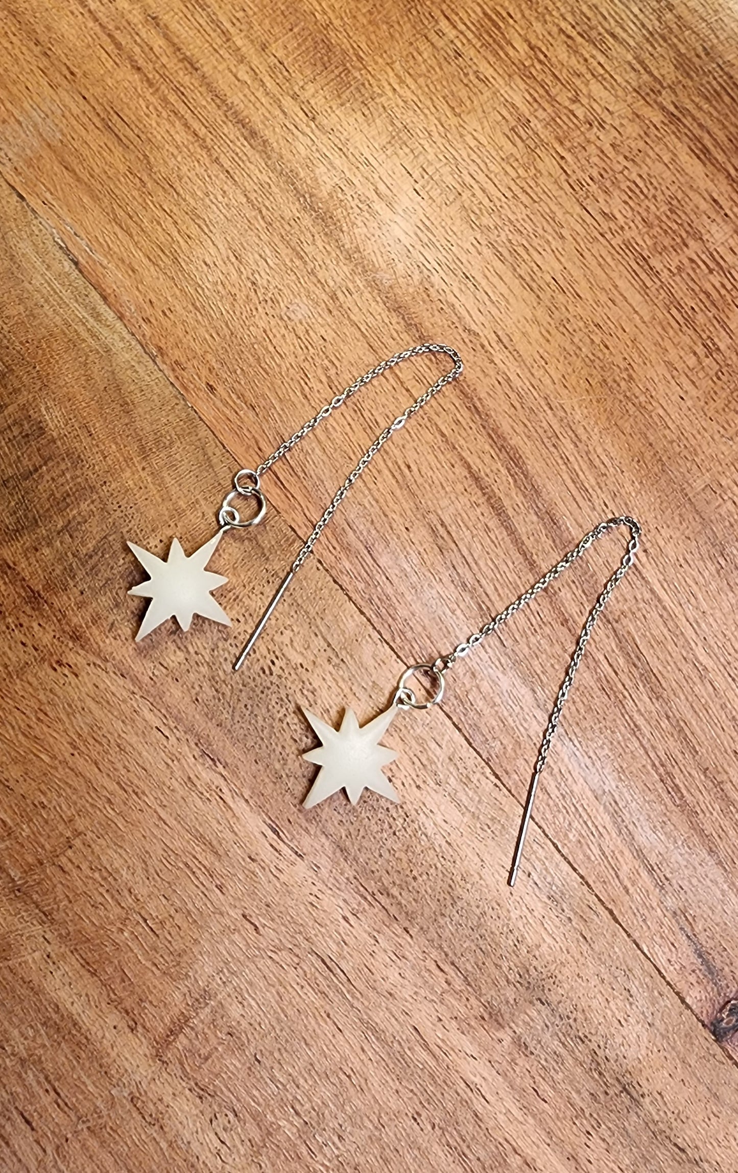 Star Earrings that Glow in the Dark ✨️